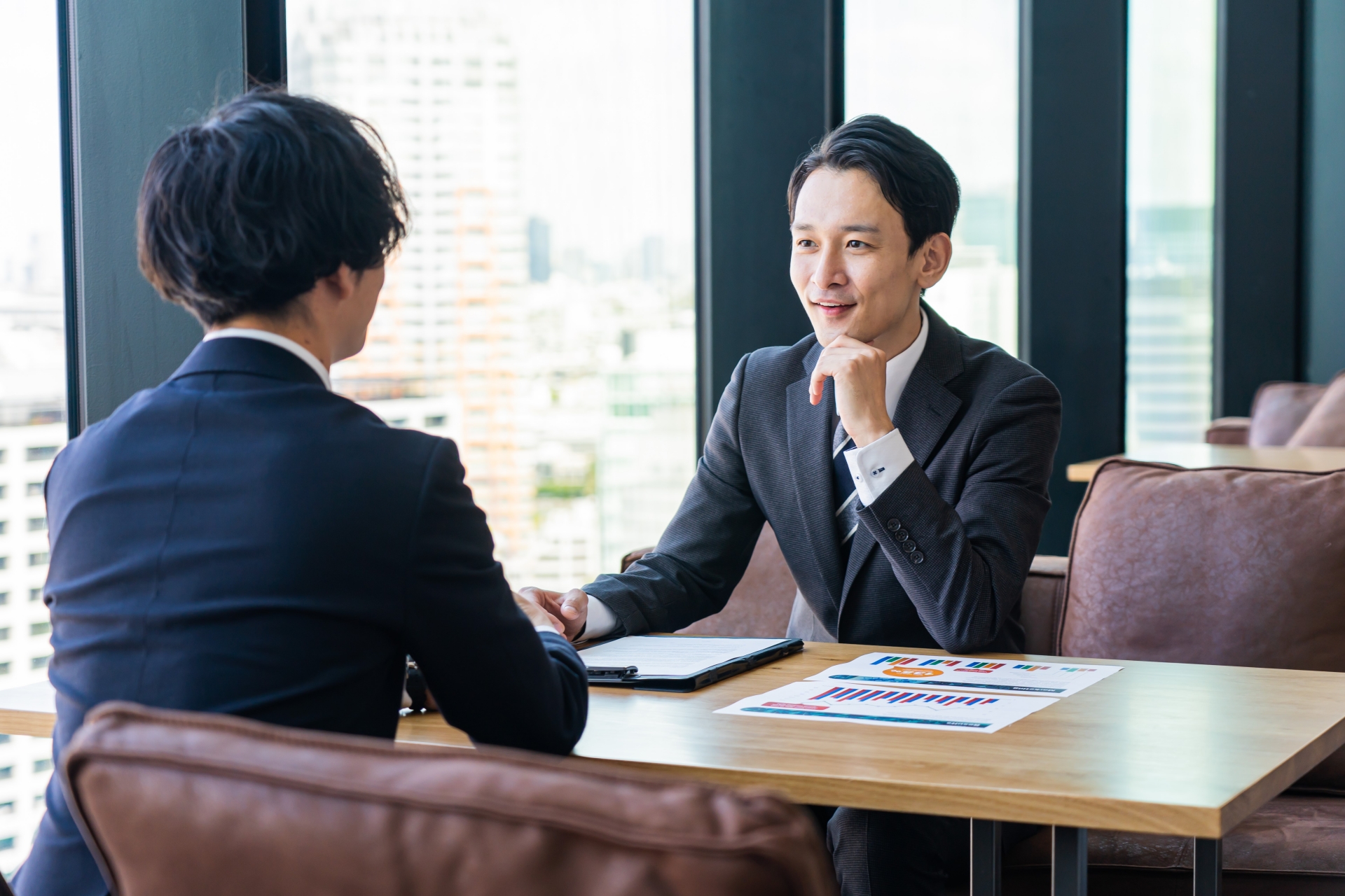 ビジネスミーティングの様子